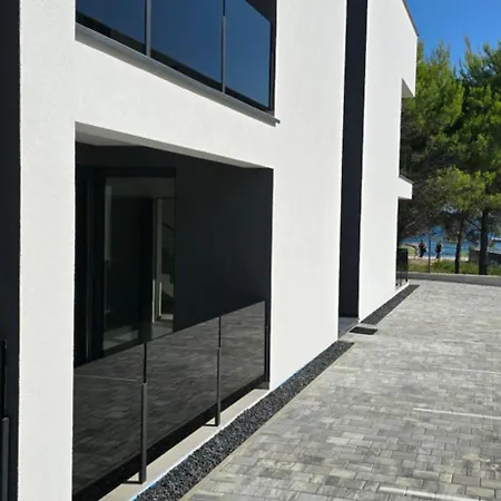 Miliva Apartment *